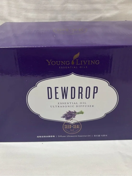 Essential Oil Ultrasonic Diffuser (new in box) - Picture 5 of 7